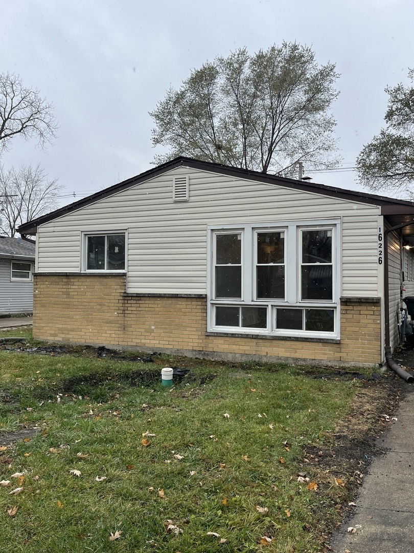 16226 Ashland Avenue, Markham, IL 60428