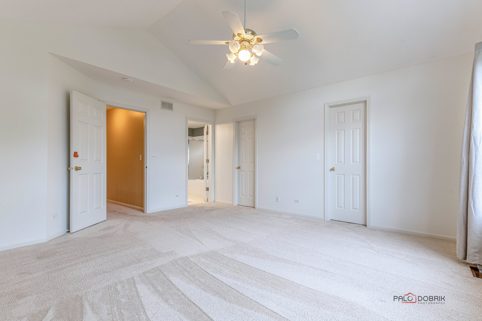 18602 W Meander Drive, Grayslake, IL 60030