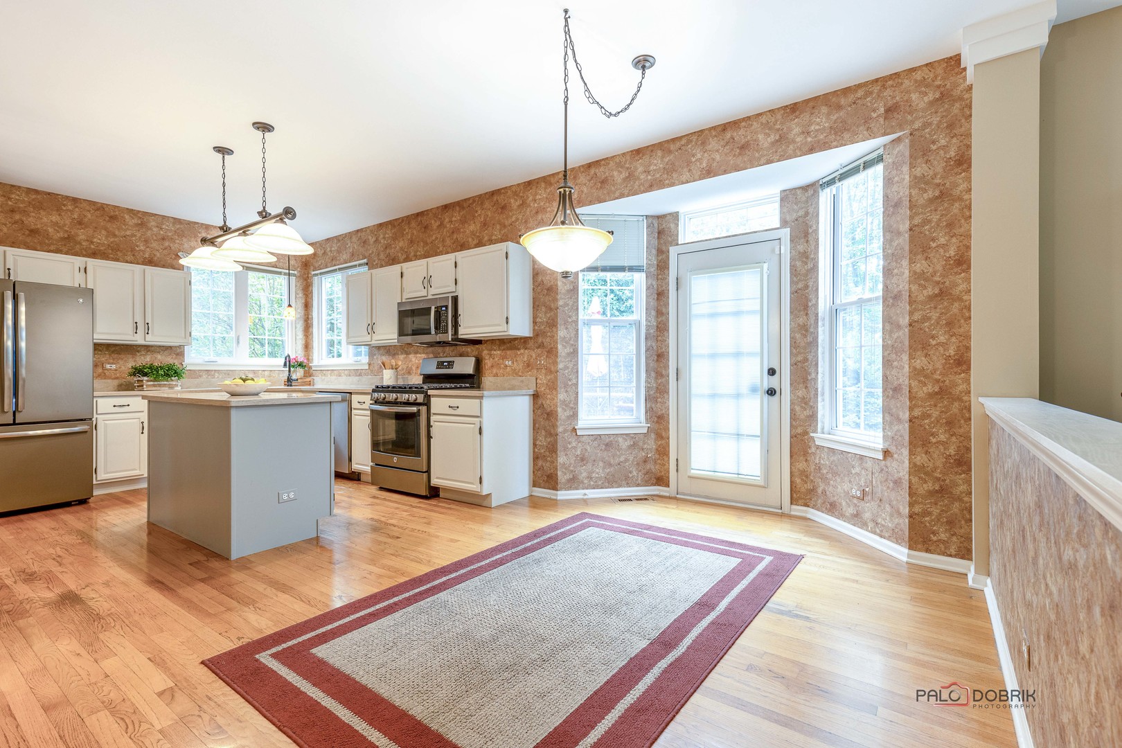 18602 W Meander Drive, Grayslake, IL 60030