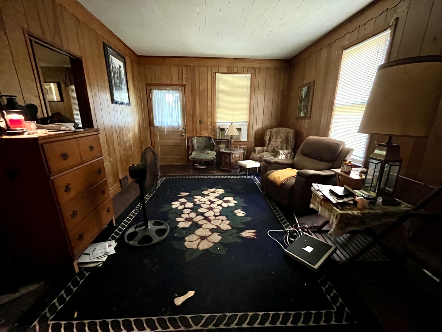 8034 W 42nd Street, Lyons, IL 60534