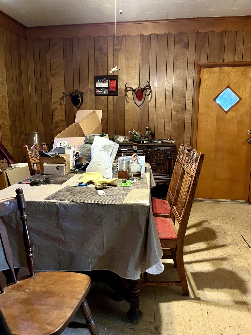 8034 W 42nd Street, Lyons, IL 60534