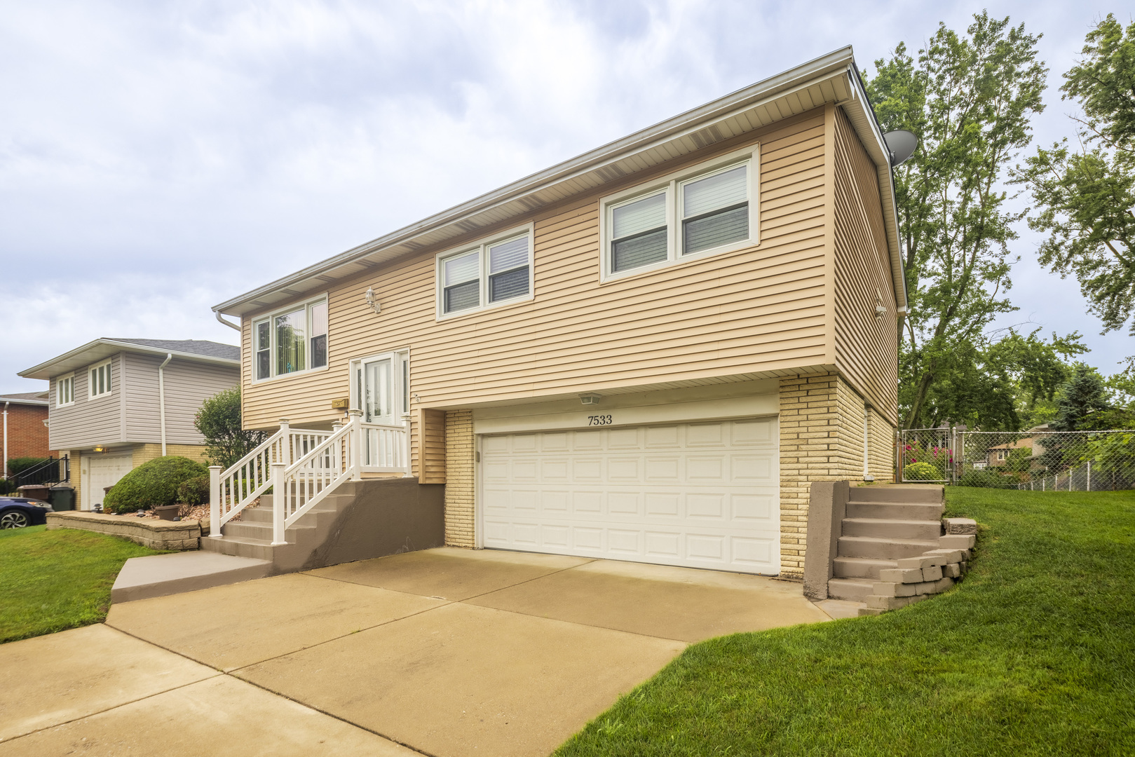 7533 161st Place, Tinley Park, IL 60477