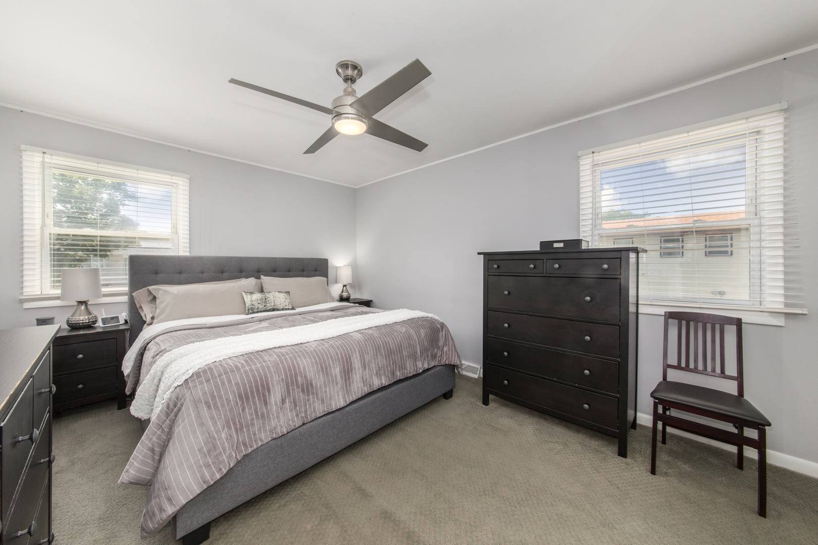 1415 Worden Way, Elk Grove Village, IL 60007