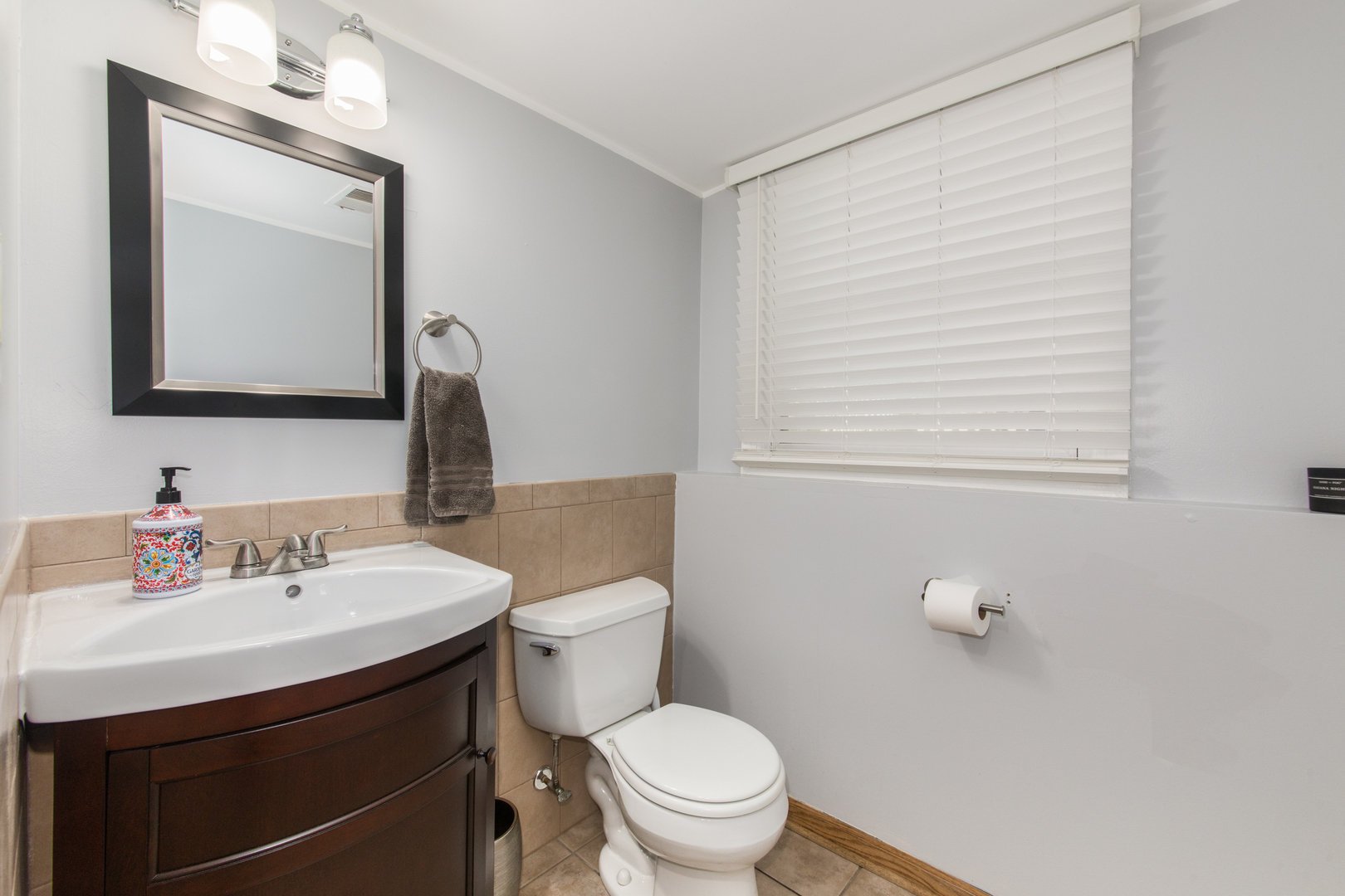 1415 Worden Way, Elk Grove Village, IL 60007