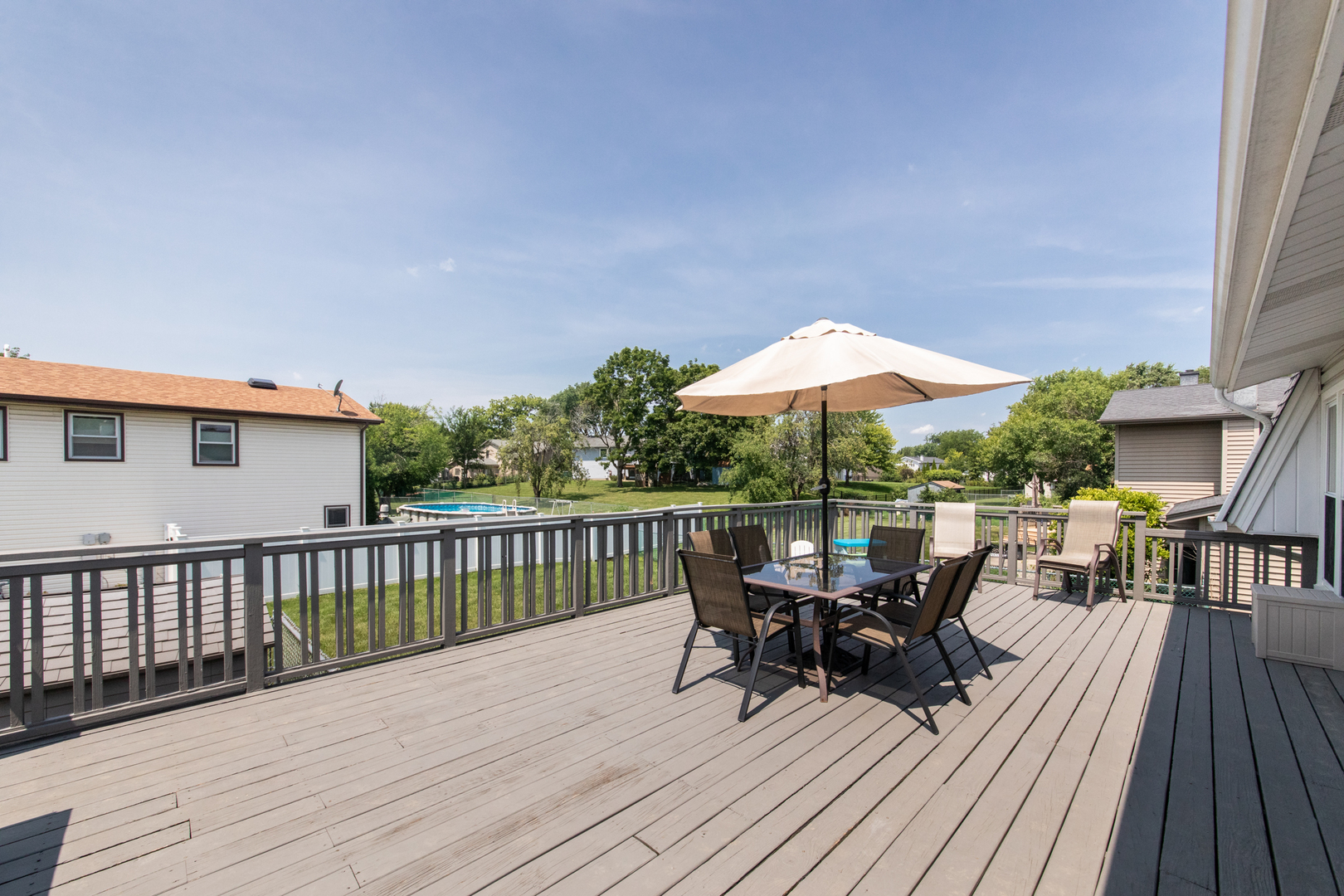 1415 Worden Way, Elk Grove Village, IL 60007