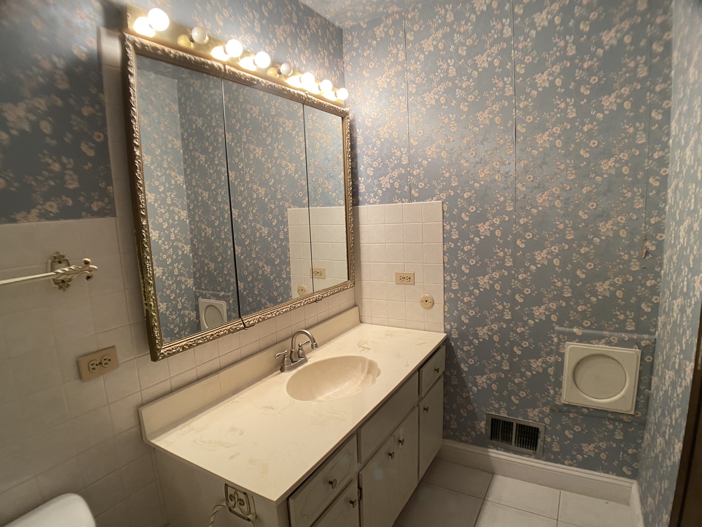 15114 S 82nd Avenue, Orland Park, IL 60462