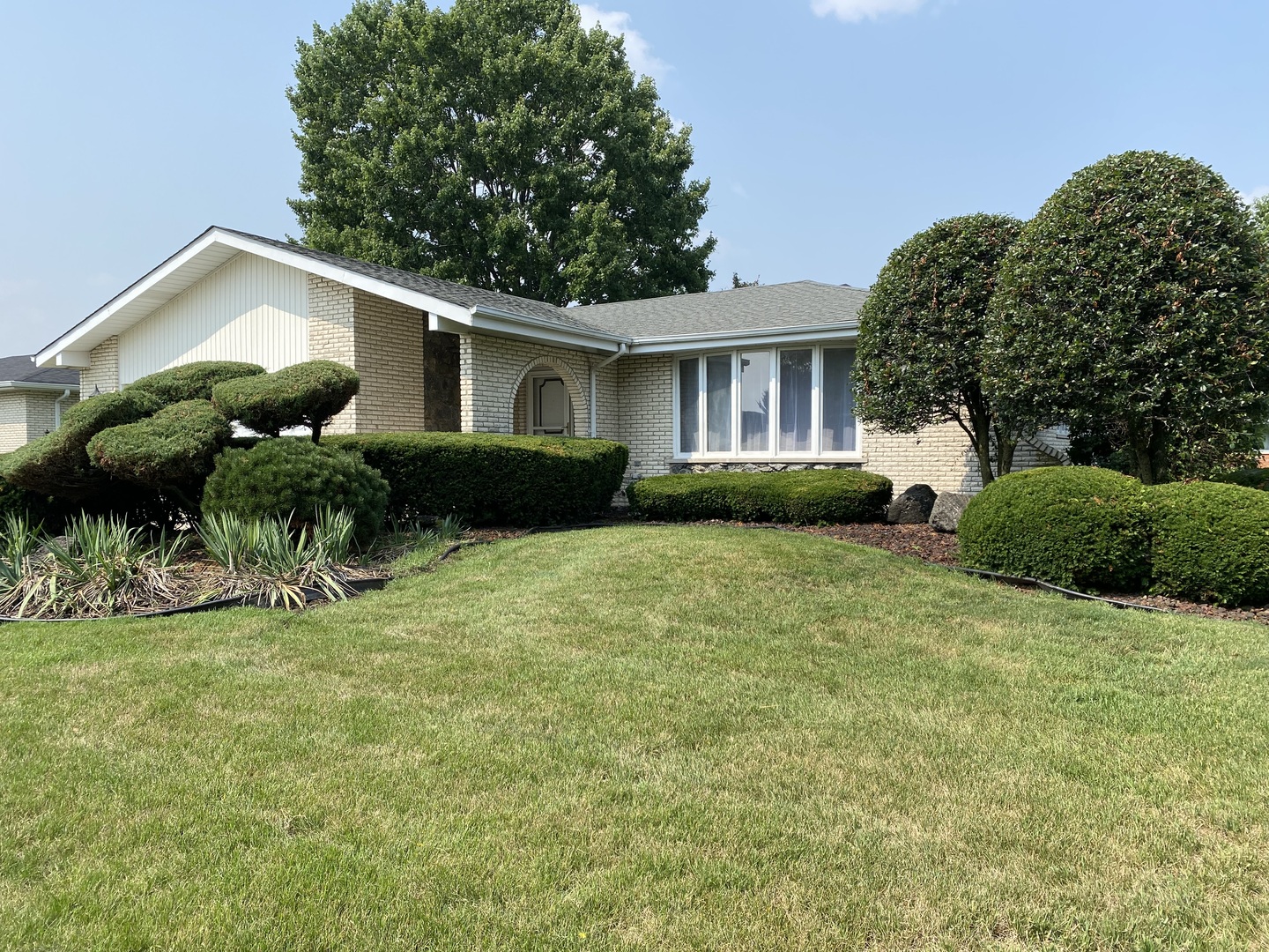 15114 S 82nd Avenue, Orland Park, IL 60462
