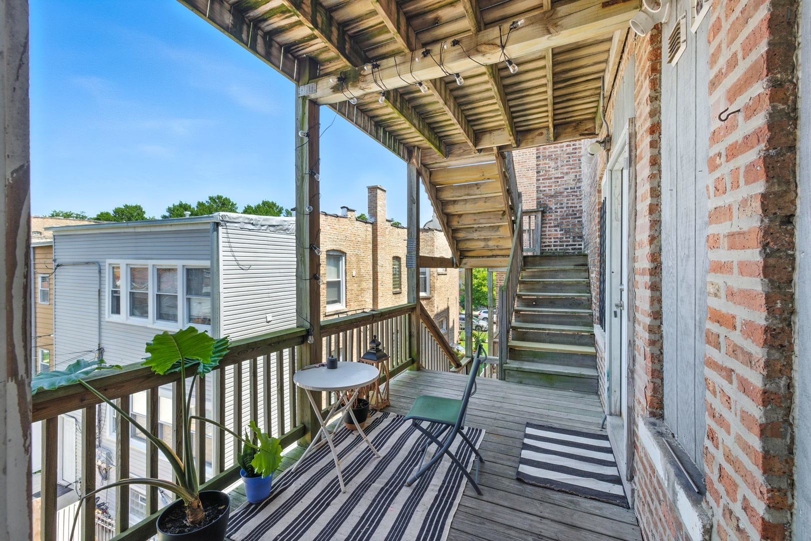 3708 W Ainslie Street #2, Chicago, IL 60625
