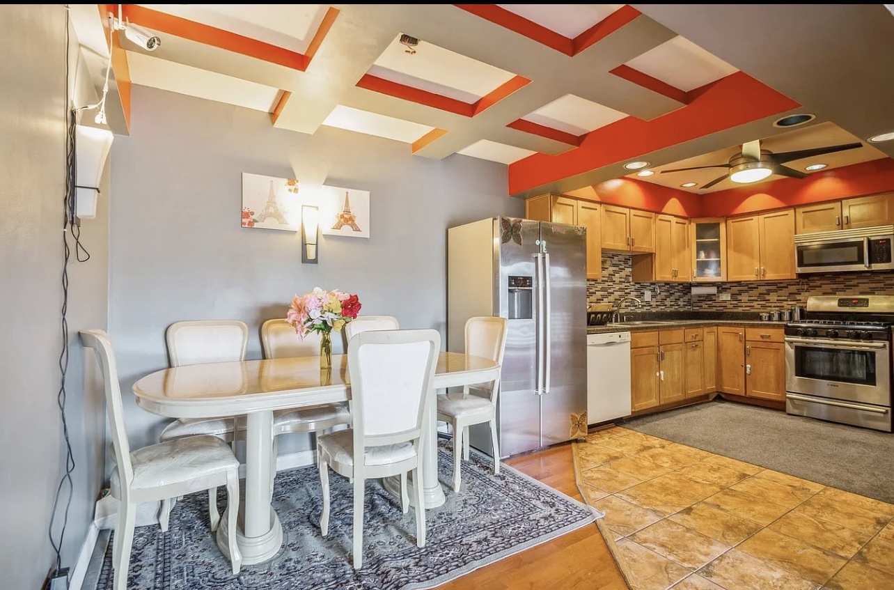 711 TIPPERARY Court #2D, Schaumburg, IL 60193