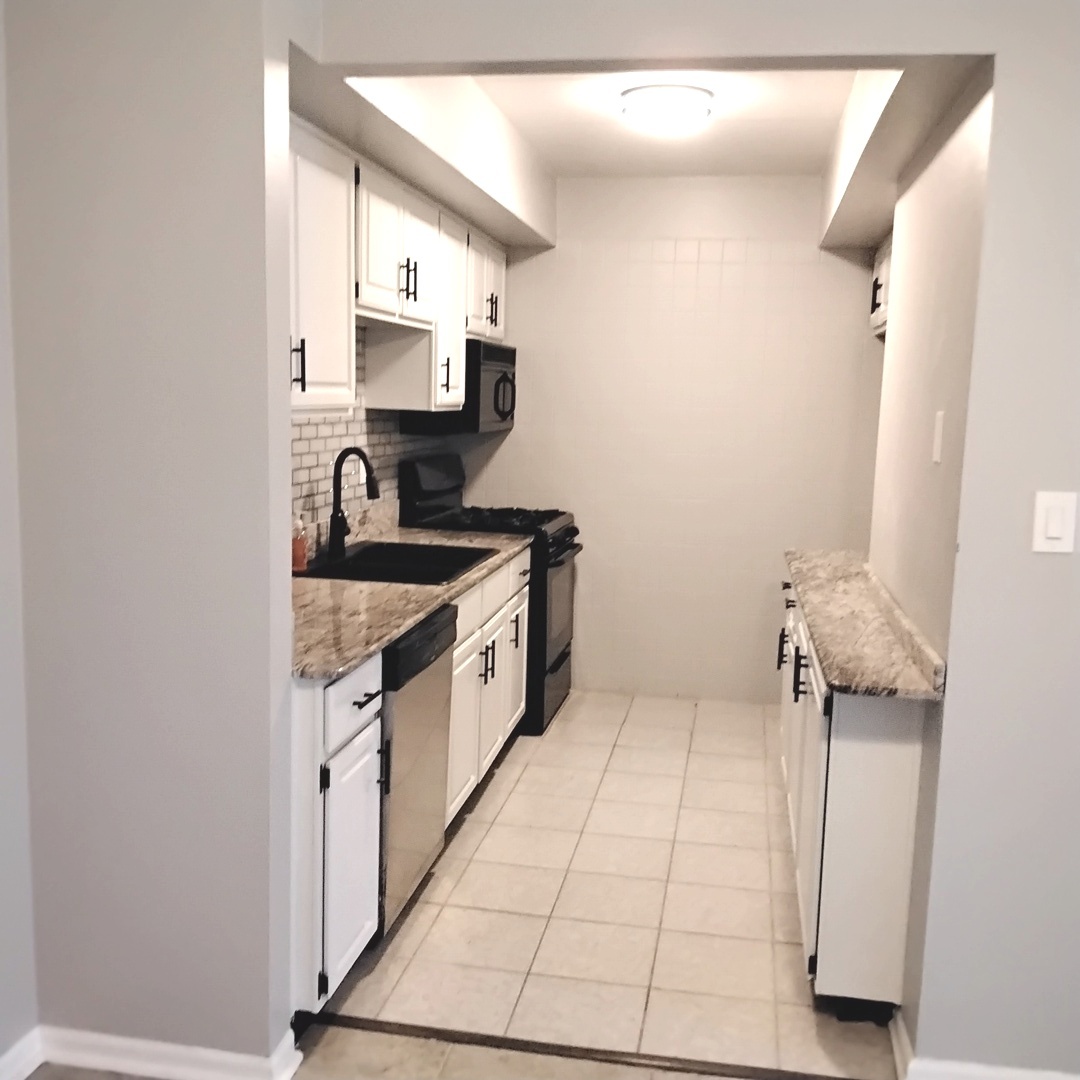 10910 Kilpatrick Avenue #2SE, Oak Lawn, IL 60453