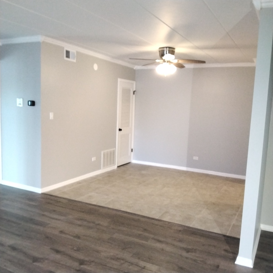 10910 Kilpatrick Avenue #2SE, Oak Lawn, IL 60453