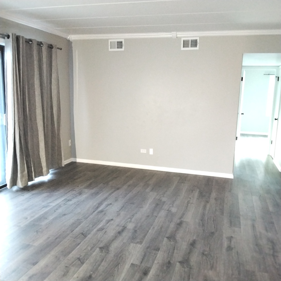 10910 Kilpatrick Avenue #2SE, Oak Lawn, IL 60453