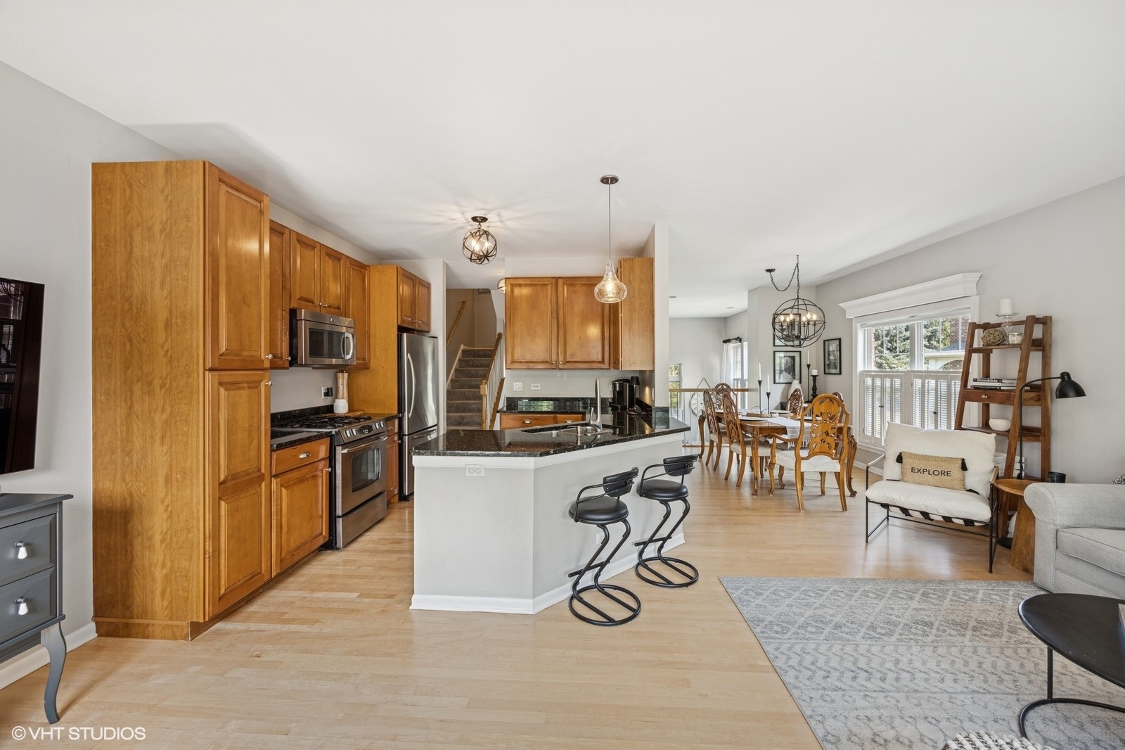 6060 Ironwood Lane, Lisle, IL 60532