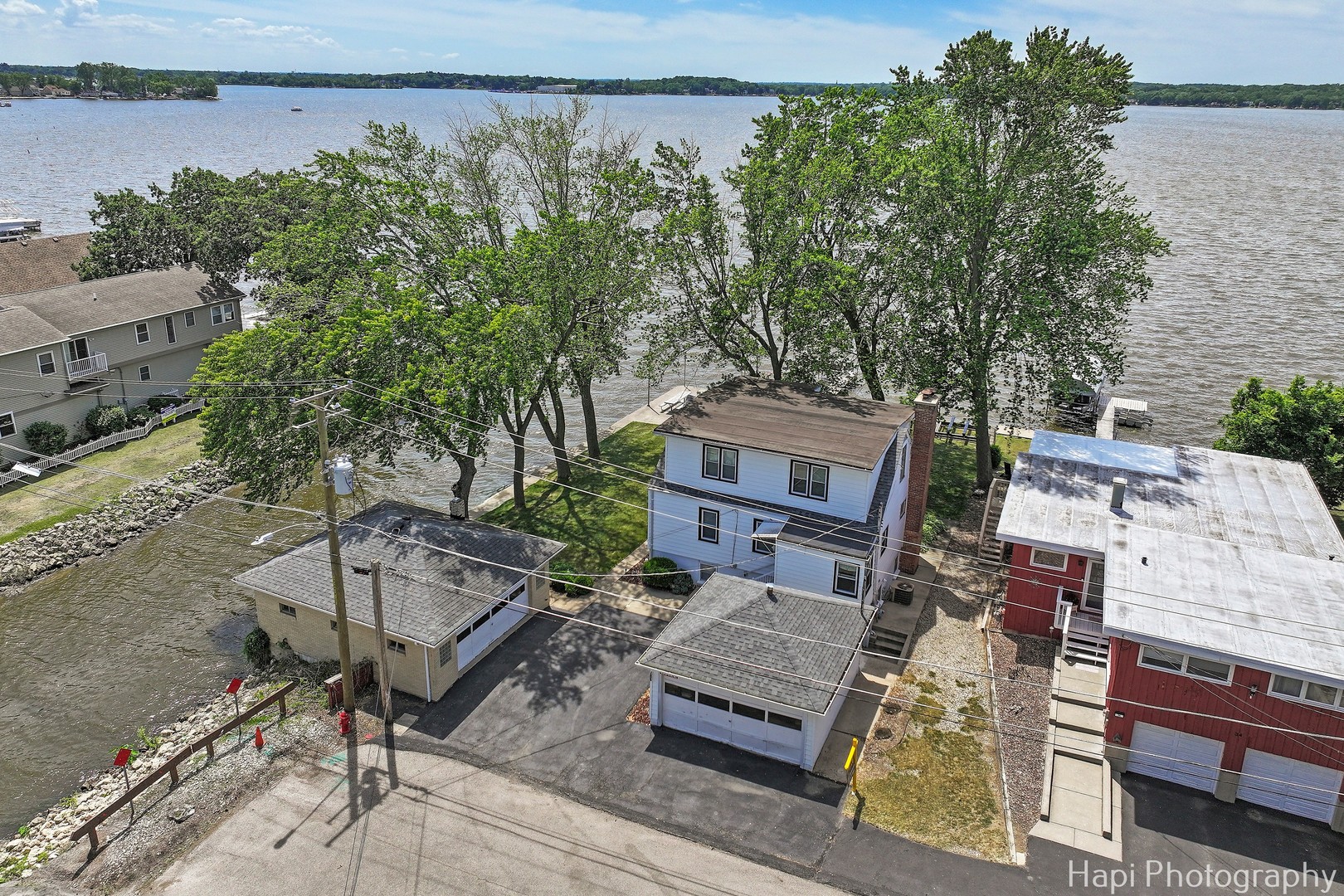 36 S PISTAKEE LAKE Road, Fox Lake, IL 60020