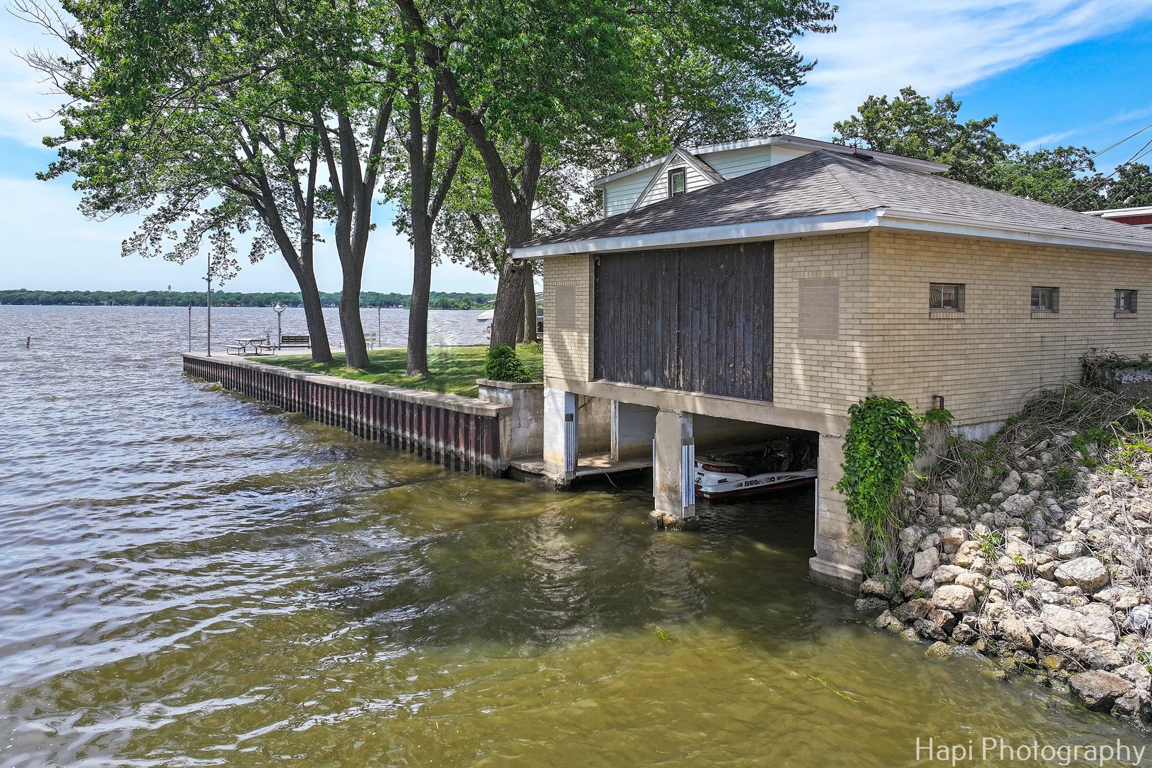 36 S PISTAKEE LAKE Road, Fox Lake, IL 60020