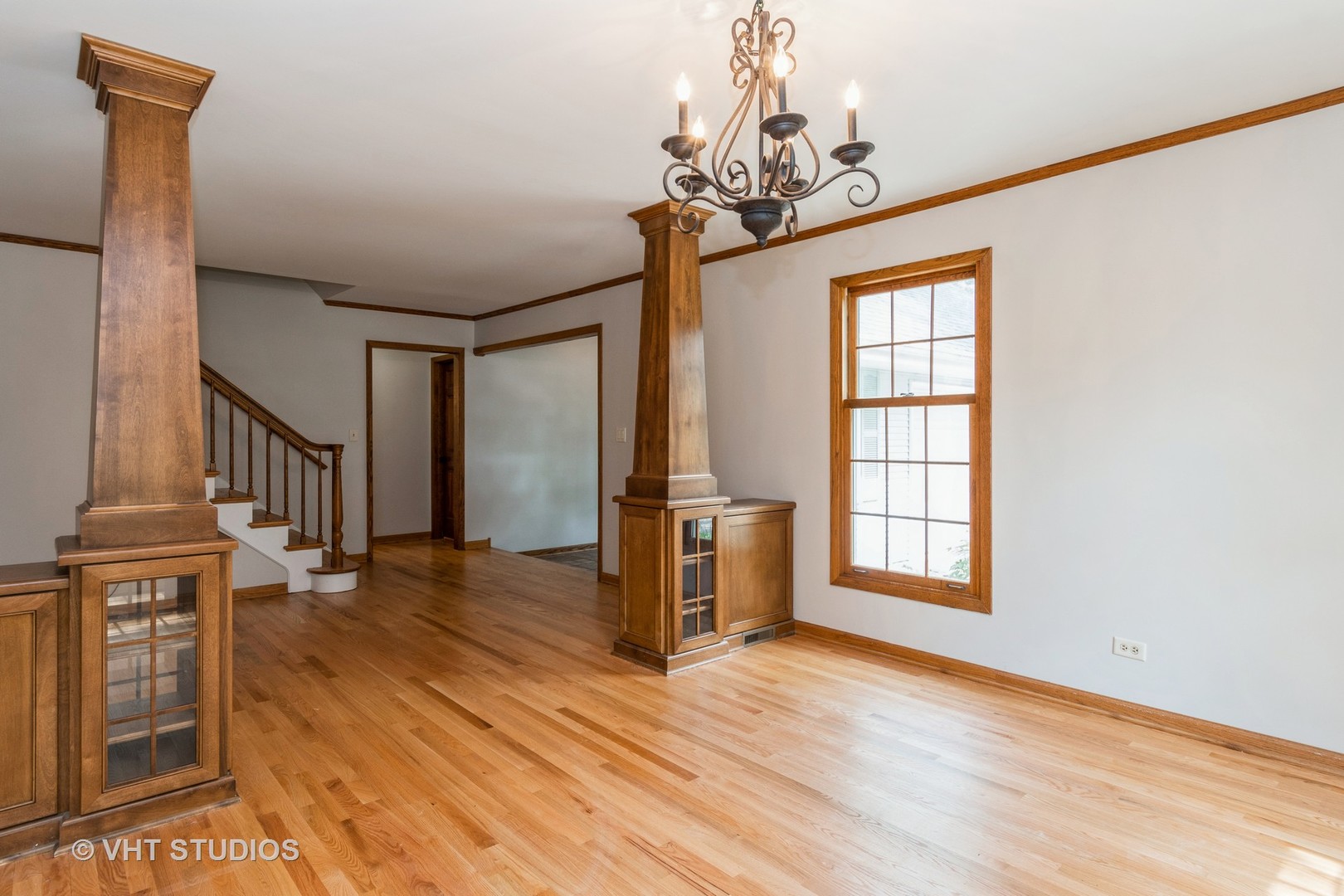 6S475 Sussex Road, Naperville, IL 60540