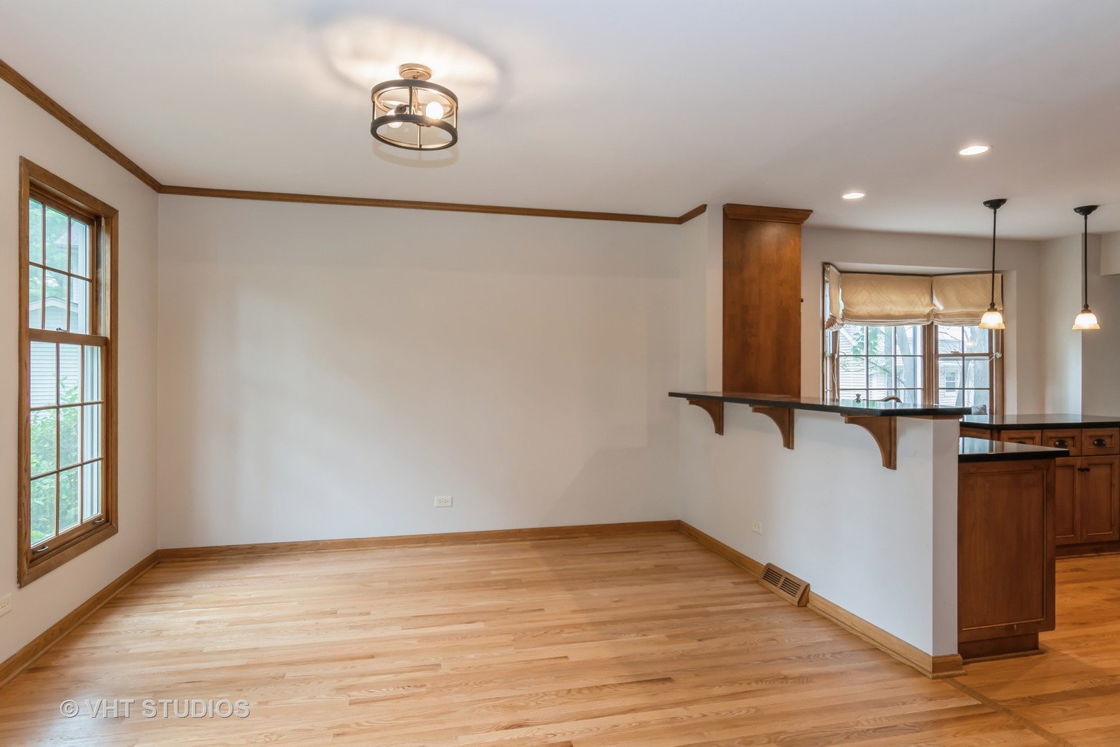 6S475 Sussex Road, Naperville, IL 60540