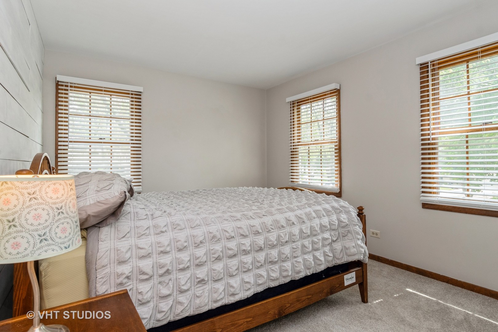 6S475 Sussex Road, Naperville, IL 60540