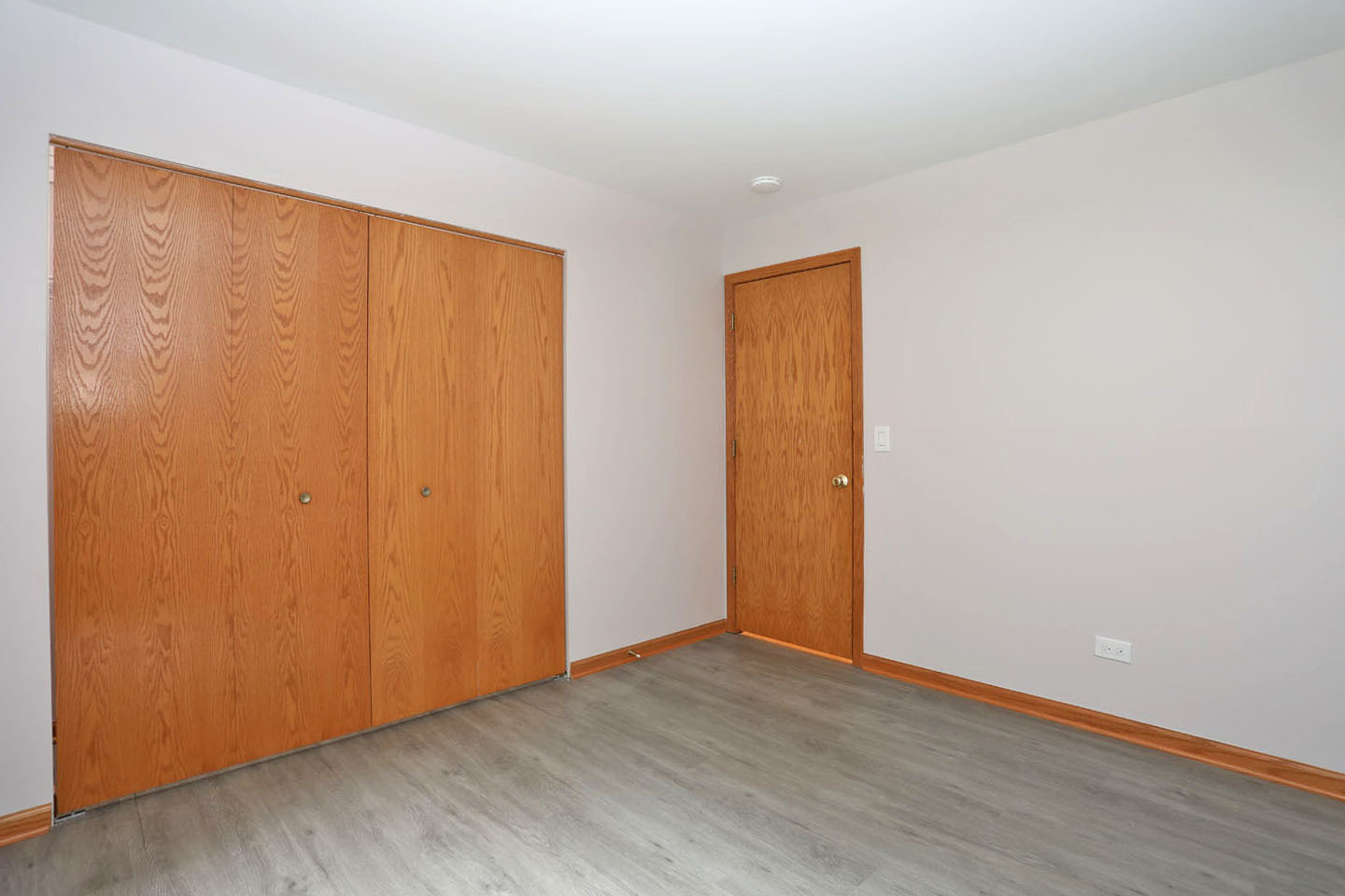 960 Yosemite Trail #A1, Roselle, IL 60172