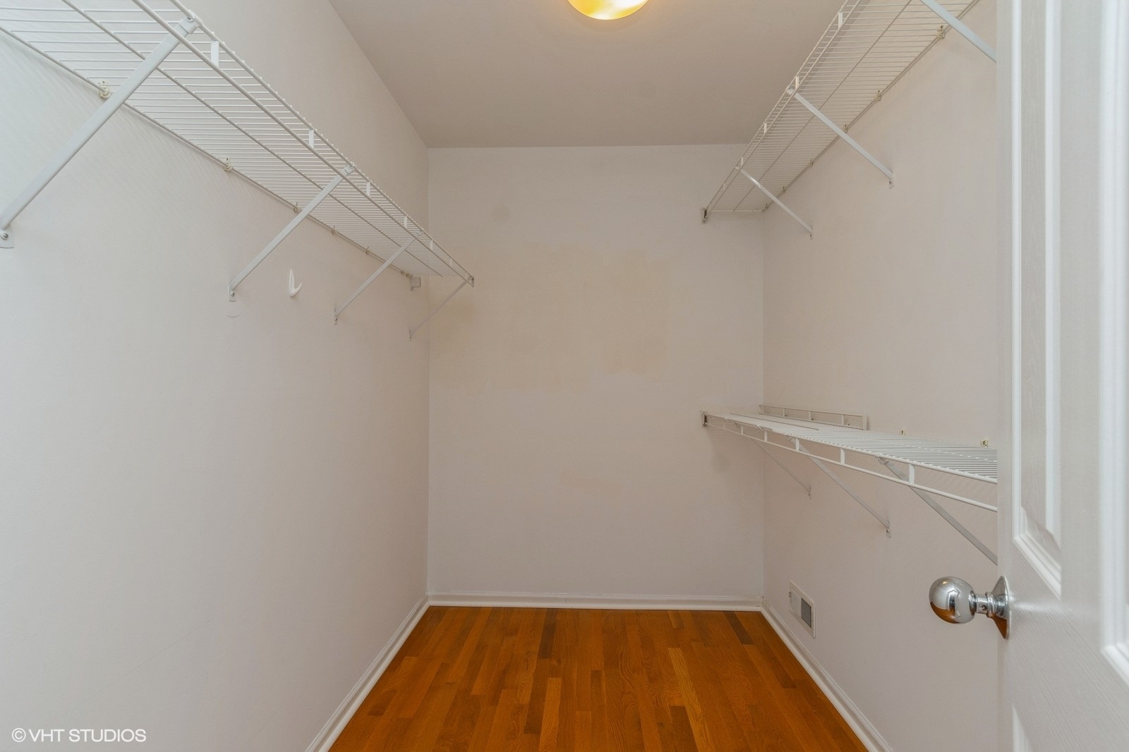 2958 Scott Court, Lisle, IL 60532