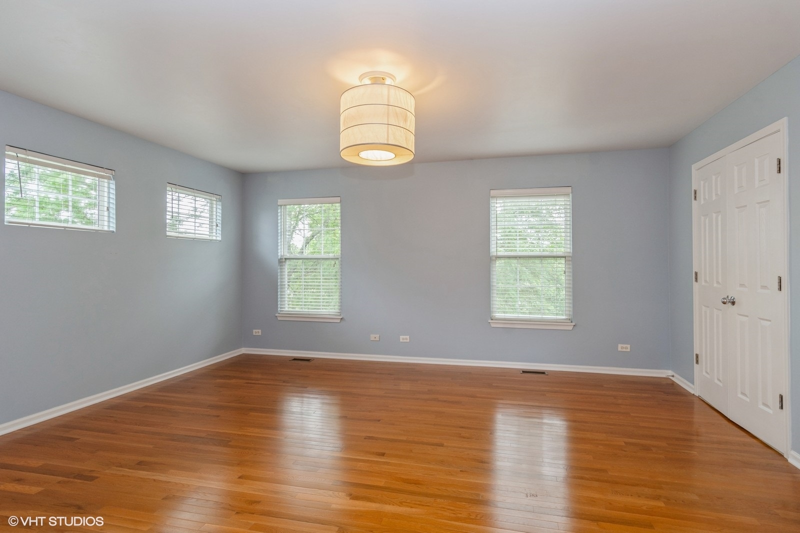 2958 Scott Court, Lisle, IL 60532