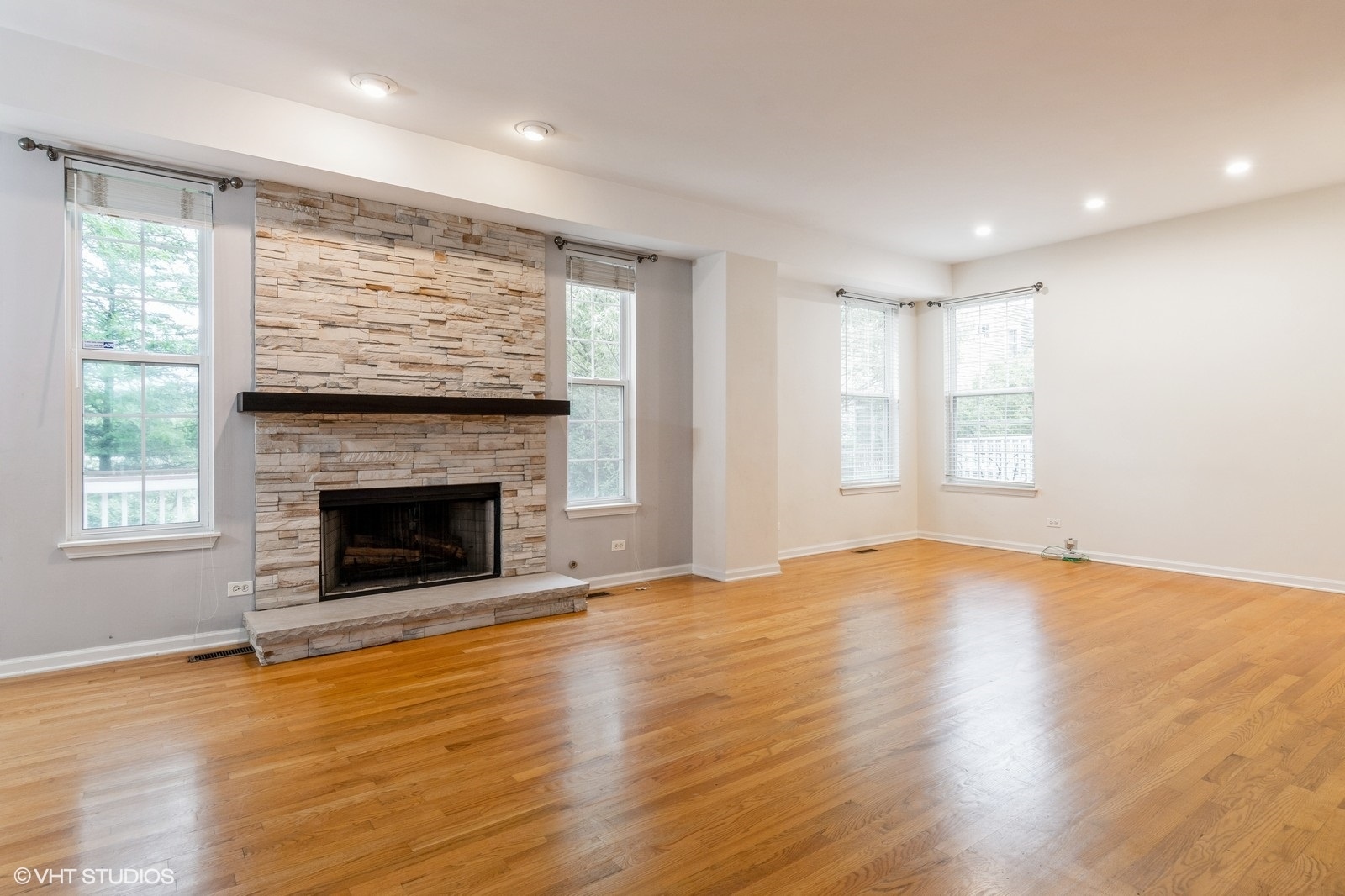 2958 Scott Court, Lisle, IL 60532