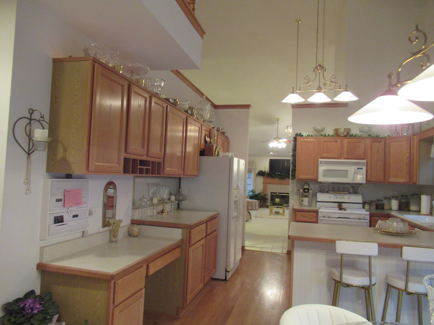 201 Woodland Way, Bloomingdale, IL 60108