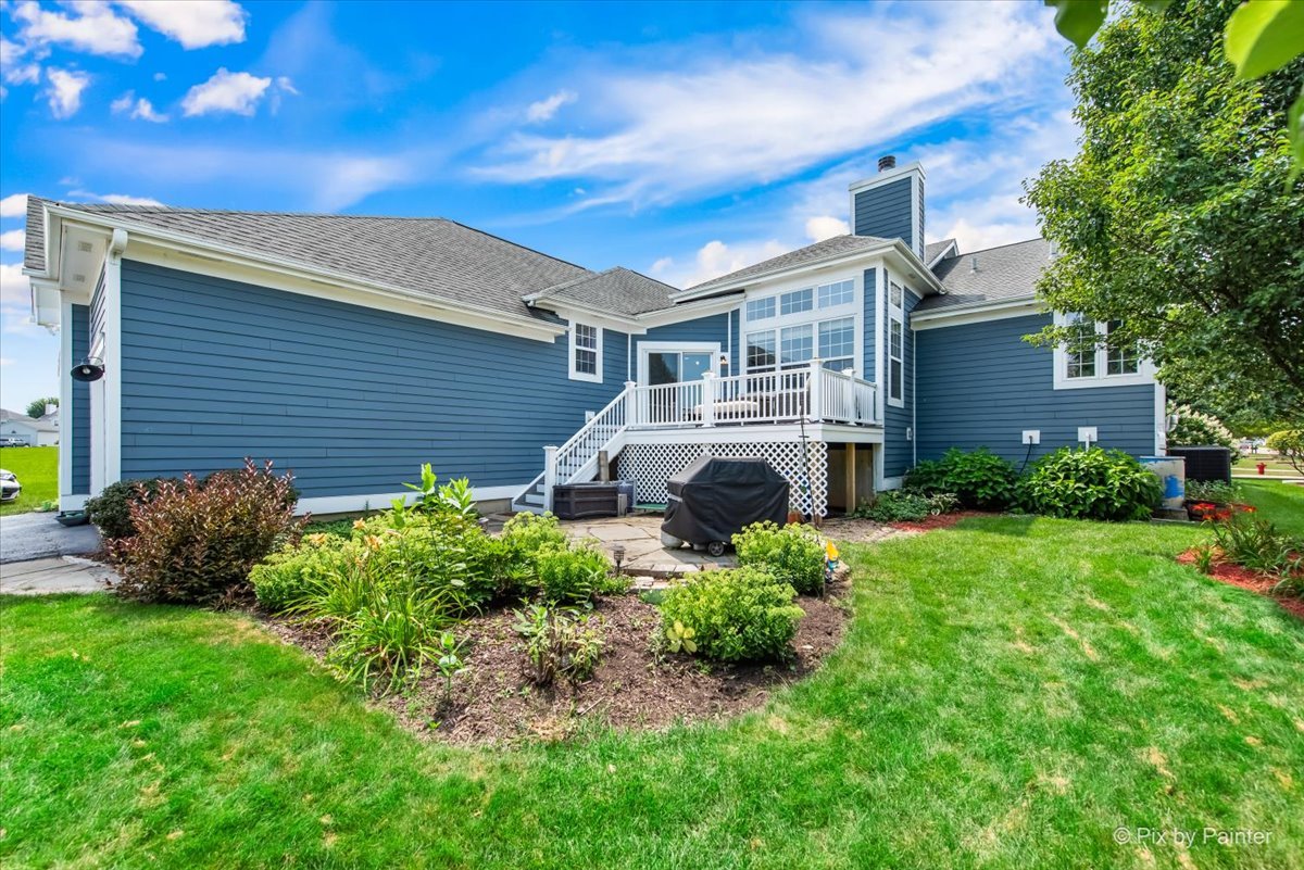 108 GILLETT Street, Sugar Grove, IL 60554