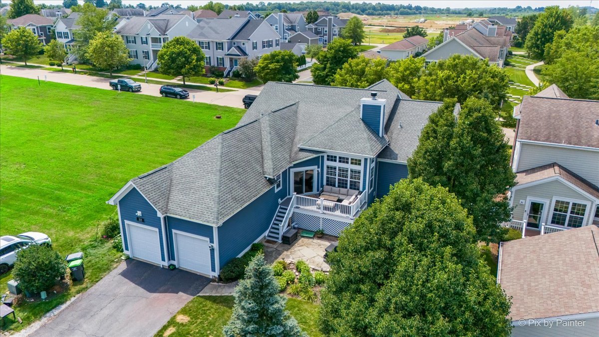108 GILLETT Street, Sugar Grove, IL 60554