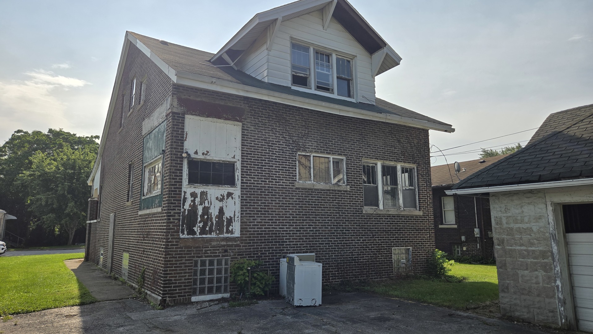 Calumet City, IL 60409