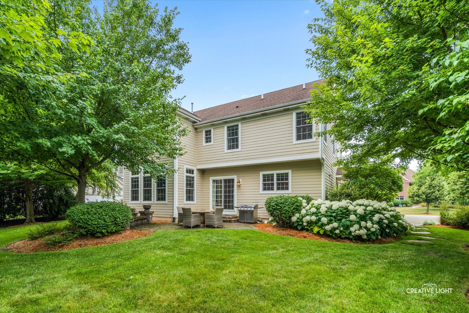 3704 Heathmoor Drive, Elgin, IL 60124