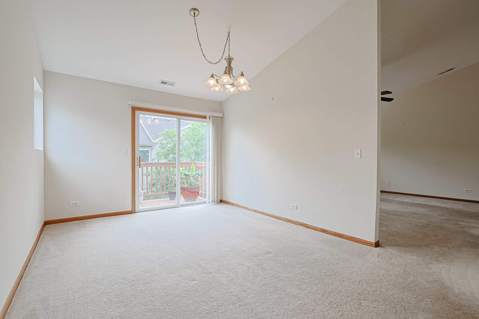 3503 Blue Ridge Court, Carpentersville, IL 60110