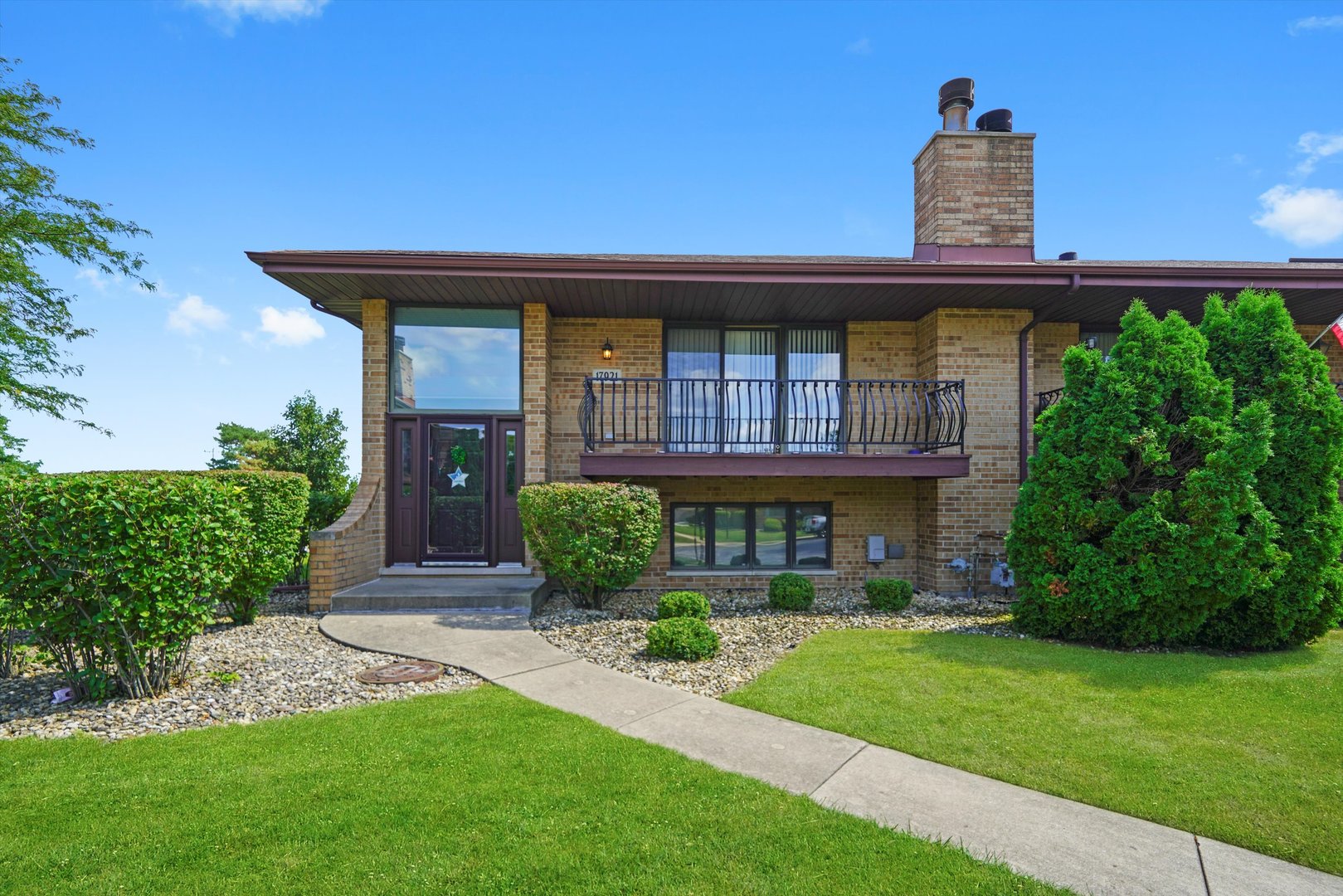 17921 Alaska Court #8, Orland Park, IL 60467