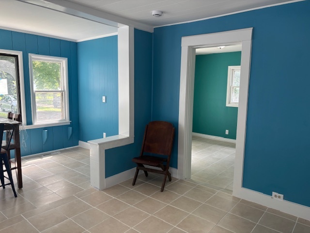 2816 Emmaus Avenue, Zion, IL 60099