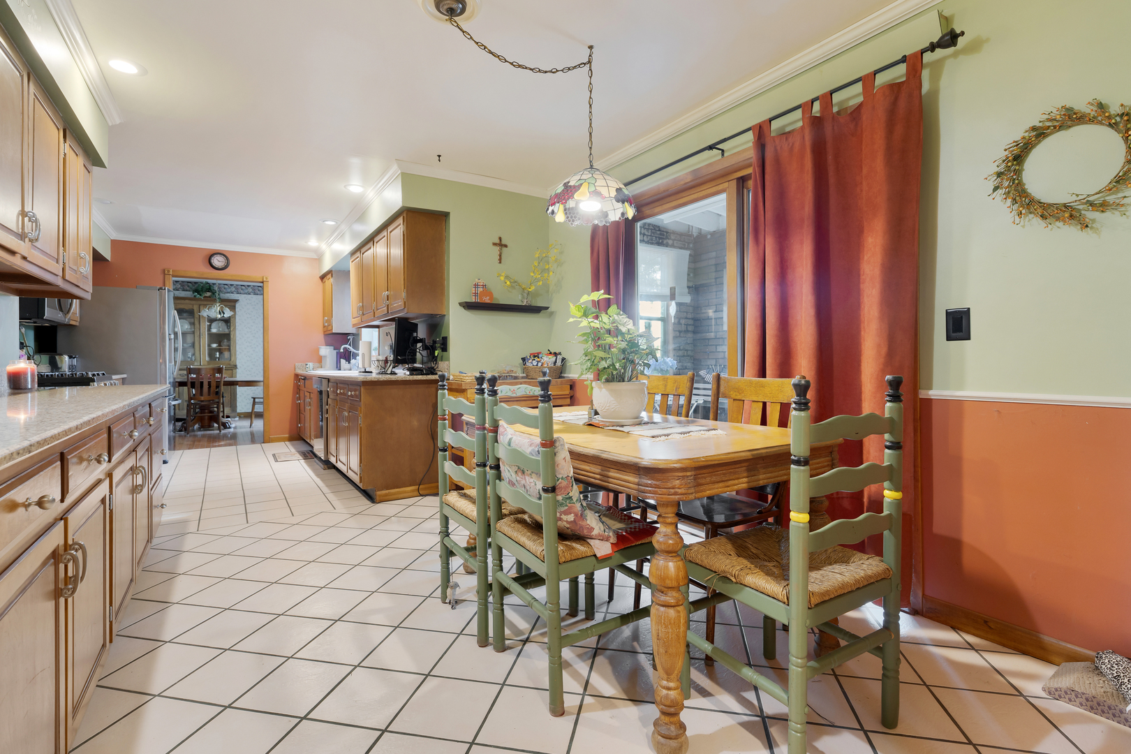 16200 Green Road, Harvard, IL 60033