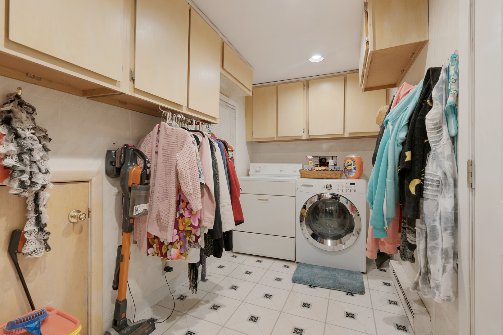 16200 Green Road, Harvard, IL 60033