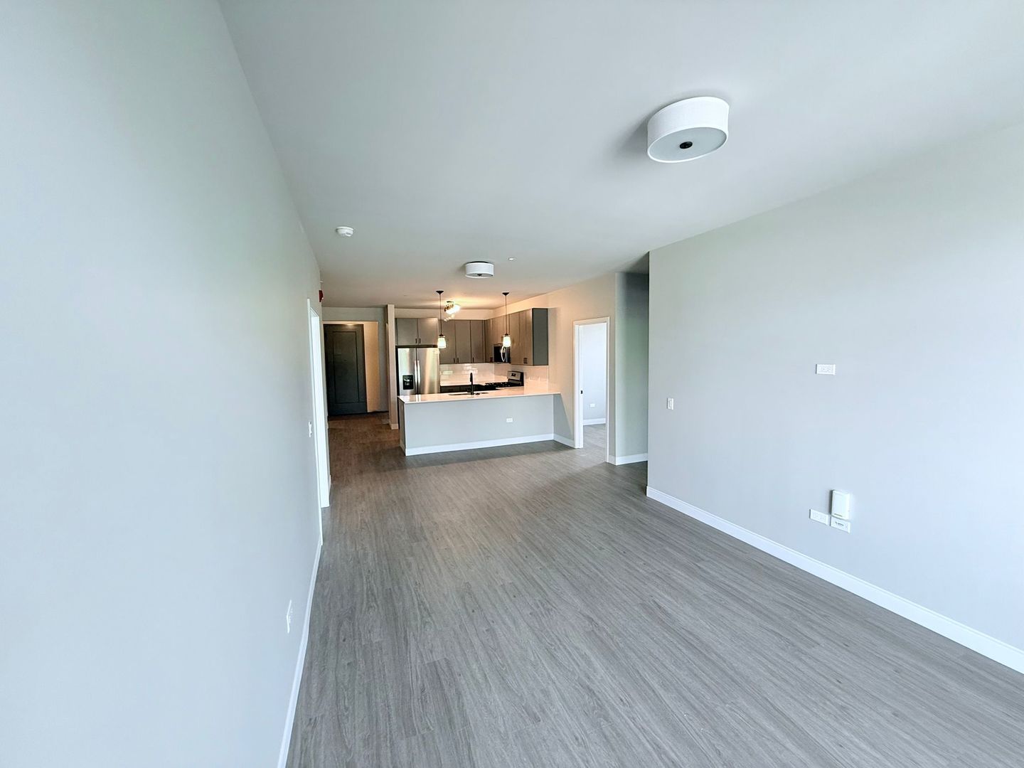 464 Glenwood Avenue #322, Glen Ellyn, IL 60137