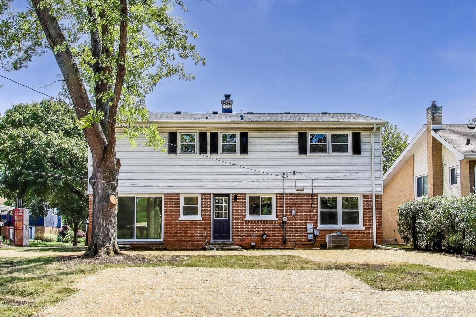 6 S Donald Avenue, Arlington Heights, IL 60004