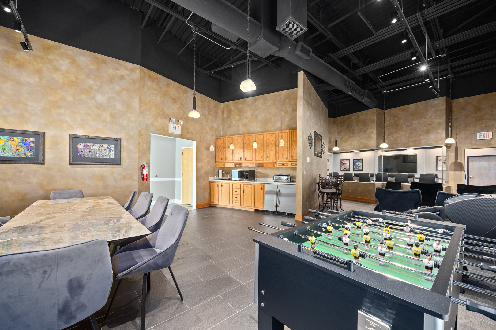 2005 S Bloomingdale Road #G, Glendale Heights, IL 60139