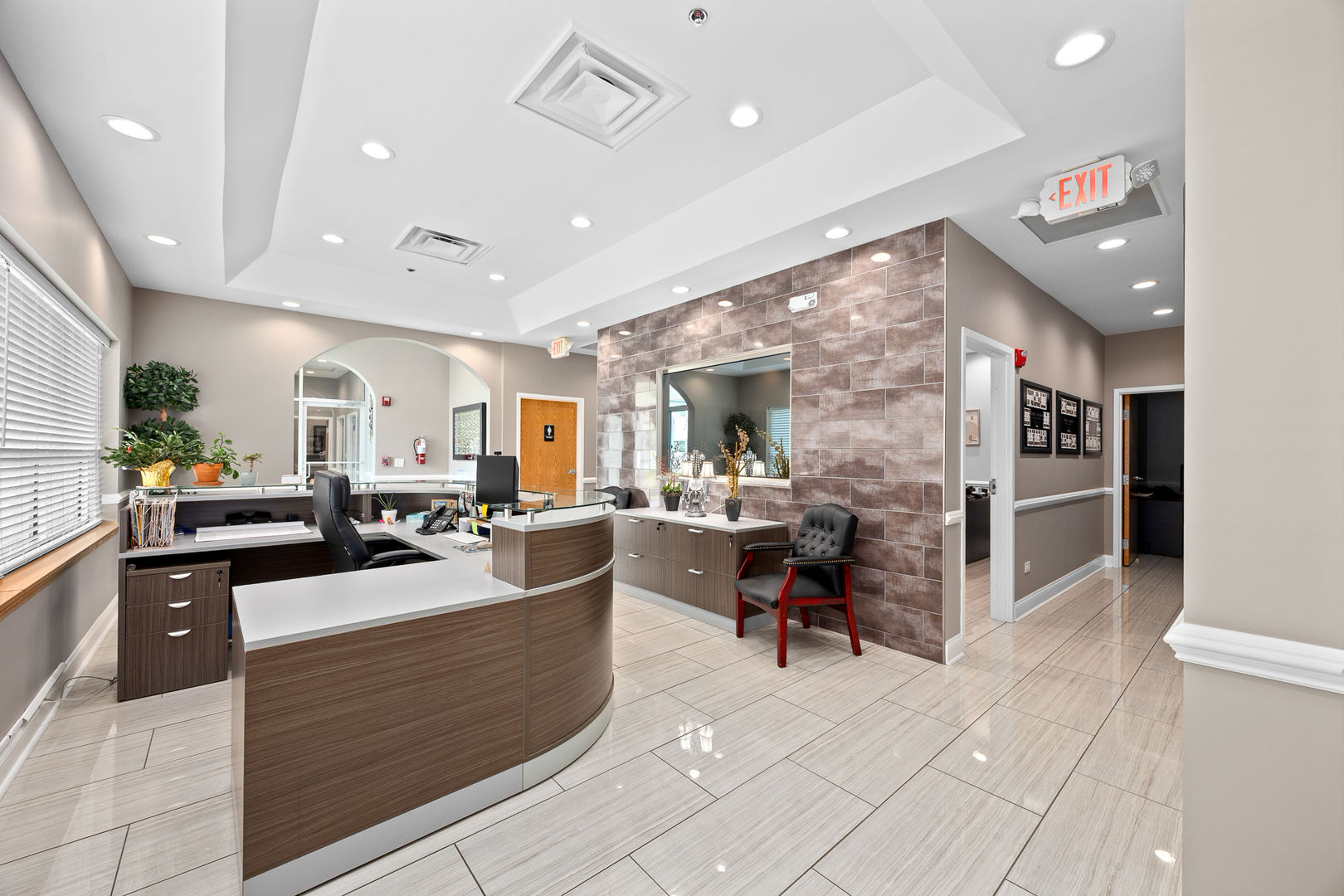 2005 S Bloomingdale Road #G, Glendale Heights, IL 60139