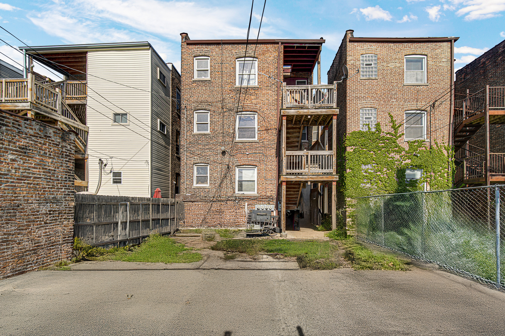 8114 S Maryland Avenue, Chicago, IL 60619