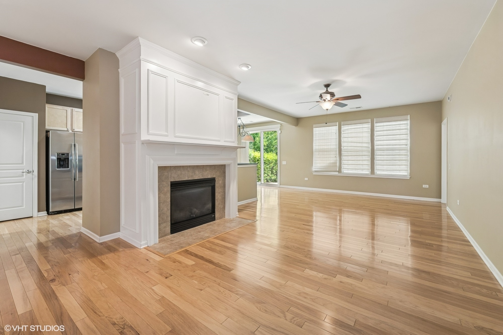 3353 Sheridan Lane, Mundelein, IL 60060