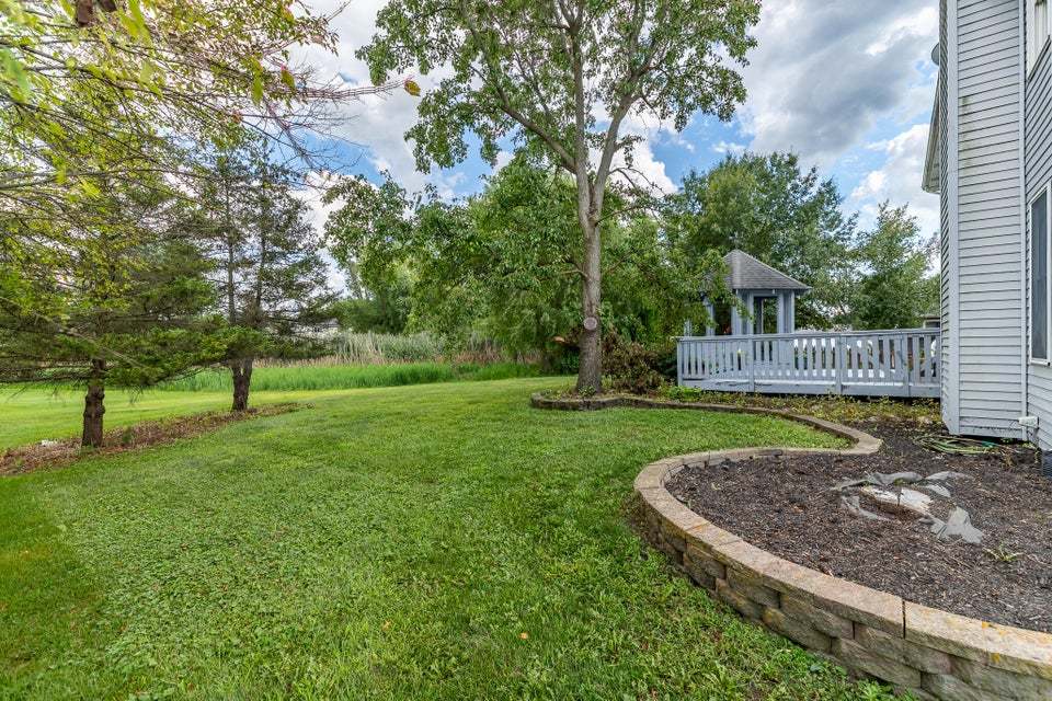 2715 Capri Drive, Schererville, IN 46375