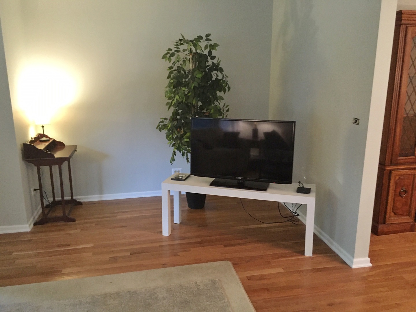 127 S Mitchell Avenue, Arlington Heights, IL 60005