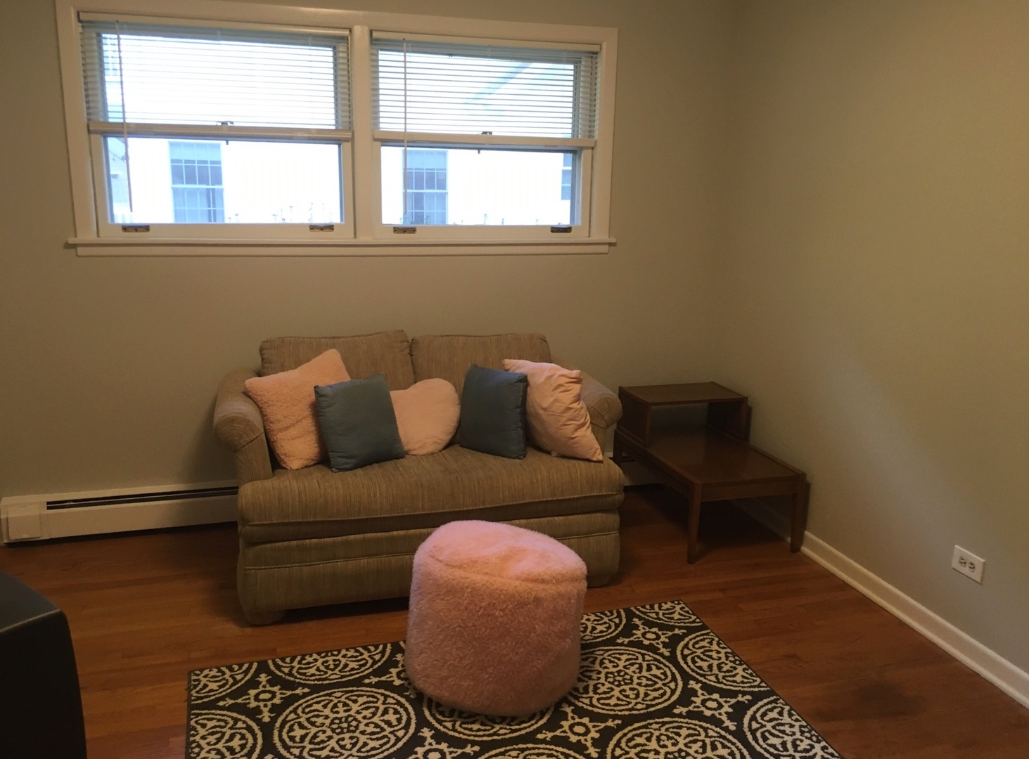 127 S Mitchell Avenue, Arlington Heights, IL 60005