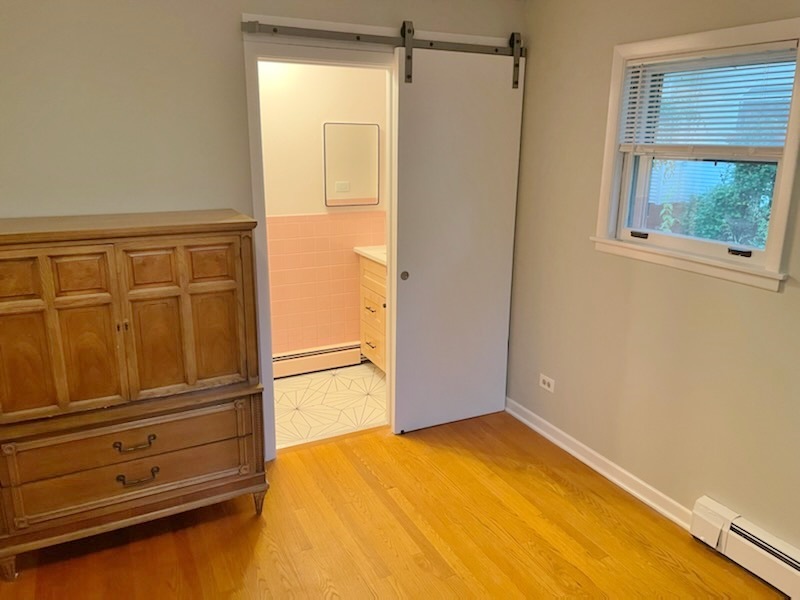 127 S Mitchell Avenue, Arlington Heights, IL 60005