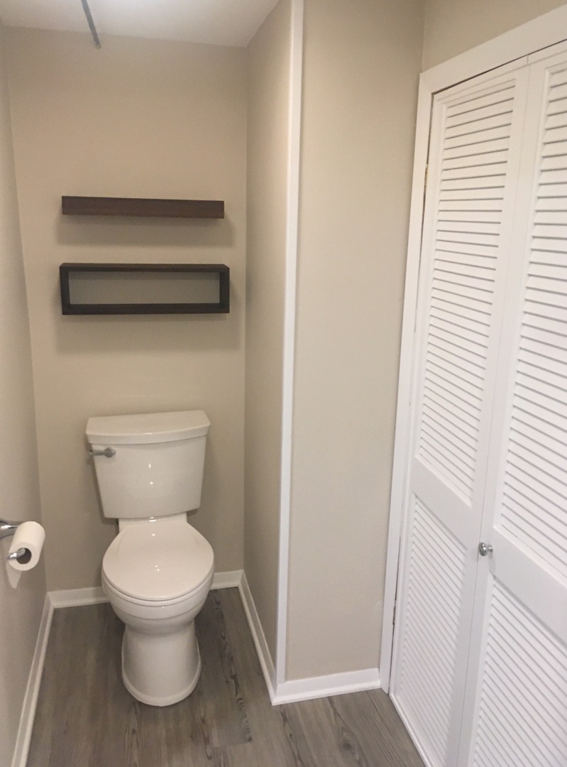 127 S Mitchell Avenue, Arlington Heights, IL 60005