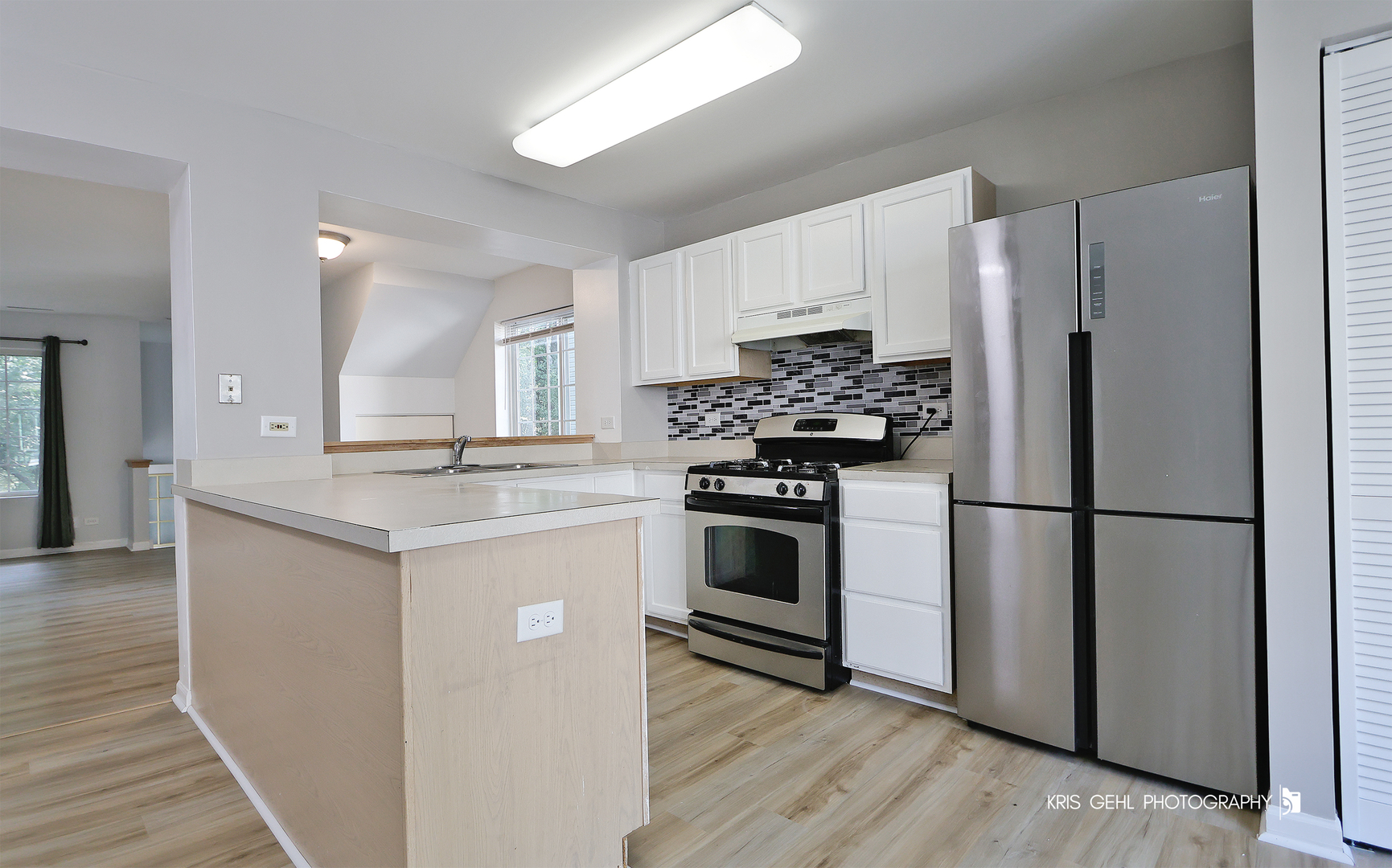 321 W Whispering Oaks Lane, Round Lake, IL 60073