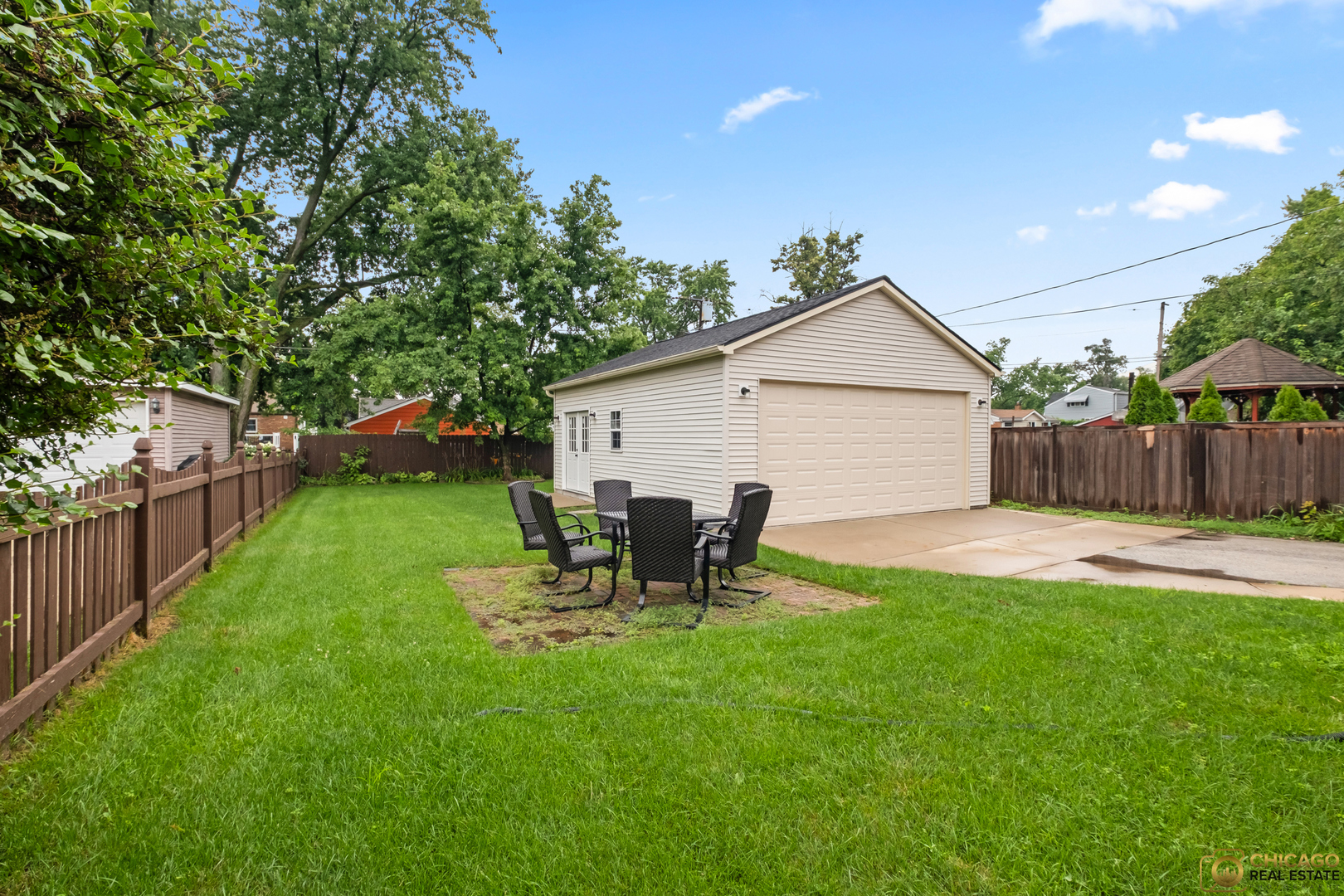 406 W Avery Street, Elmhurst, IL 60126