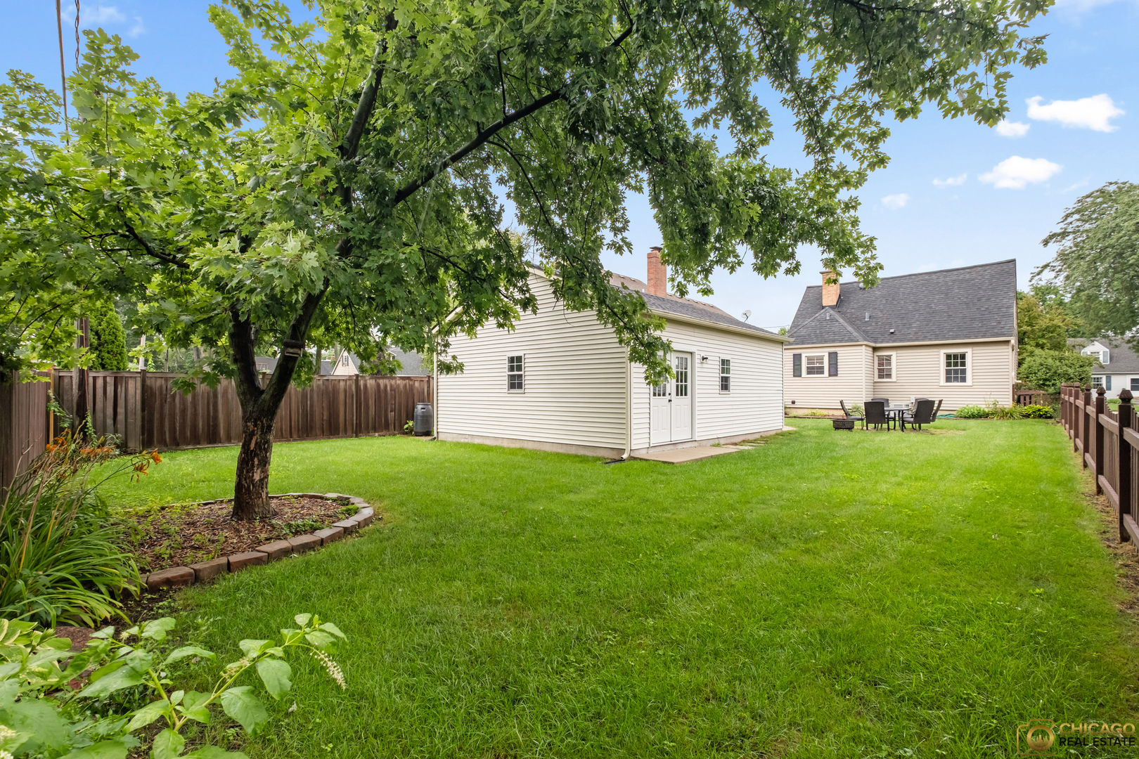 406 W Avery Street, Elmhurst, IL 60126